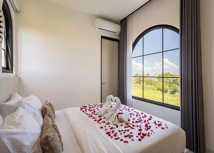 2bd Mediterranean With Rooftop And Private Pool * チャングー