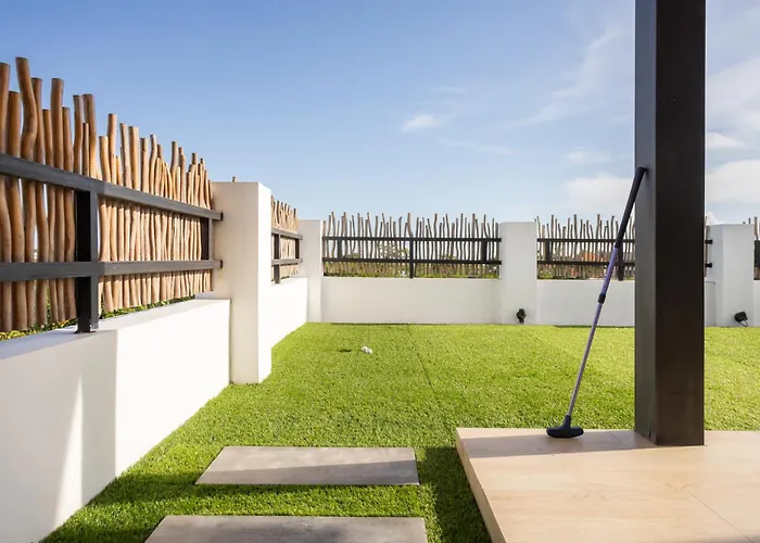 2bd Mediterranean With Rooftop And Private Pool