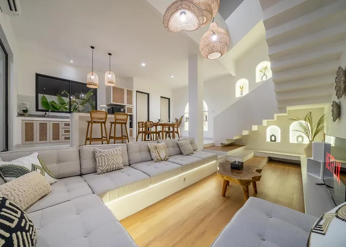 2bd Mediterranean With Rooftop And Private Pool *